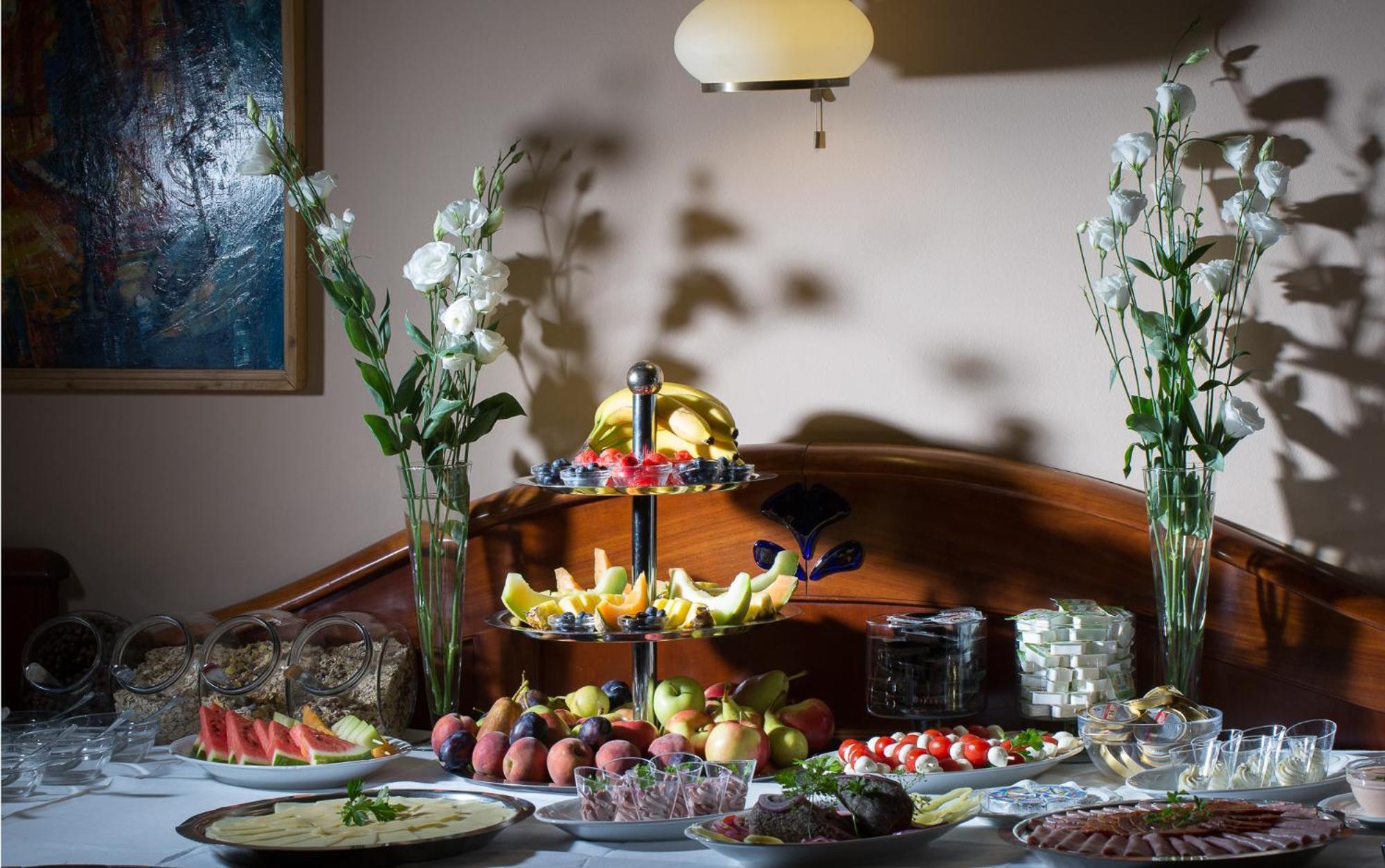 Fonte Hotel Дьор Екстериор снимка